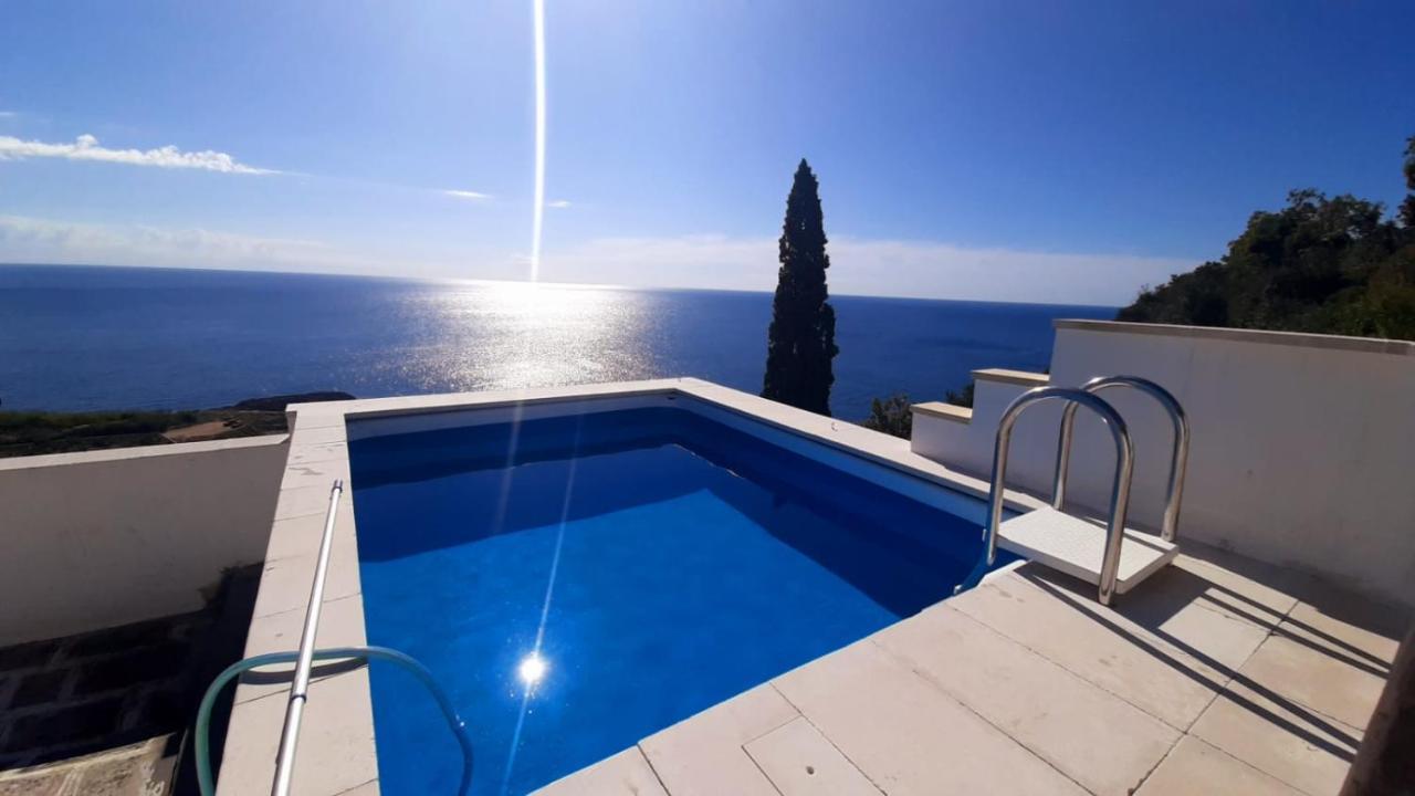 Blu Suite Cottage Sul Mare E Swimming Pool Tricase Eksteriør billede