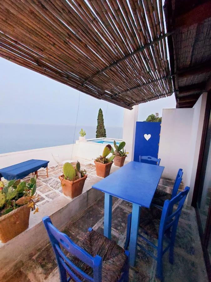Blu Suite Cottage Sul Mare E Swimming Pool Tricase Eksteriør billede